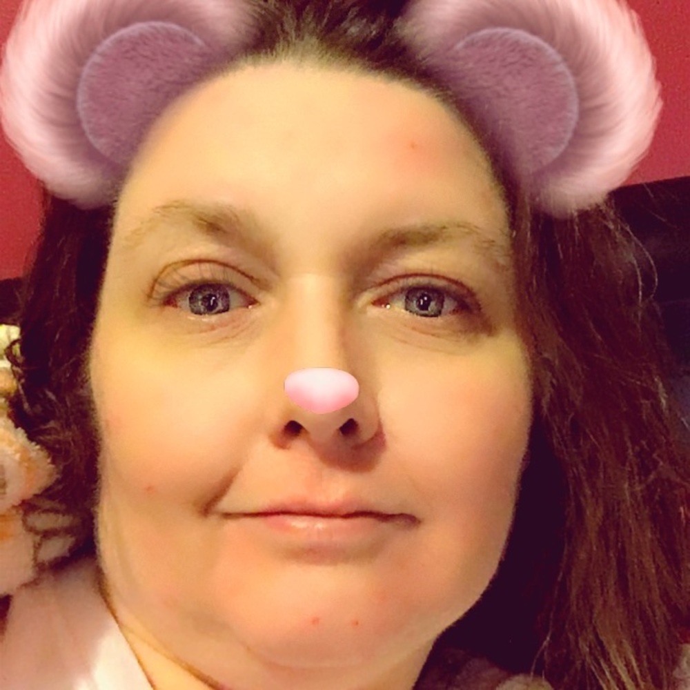 Meet your Posher, Pamela